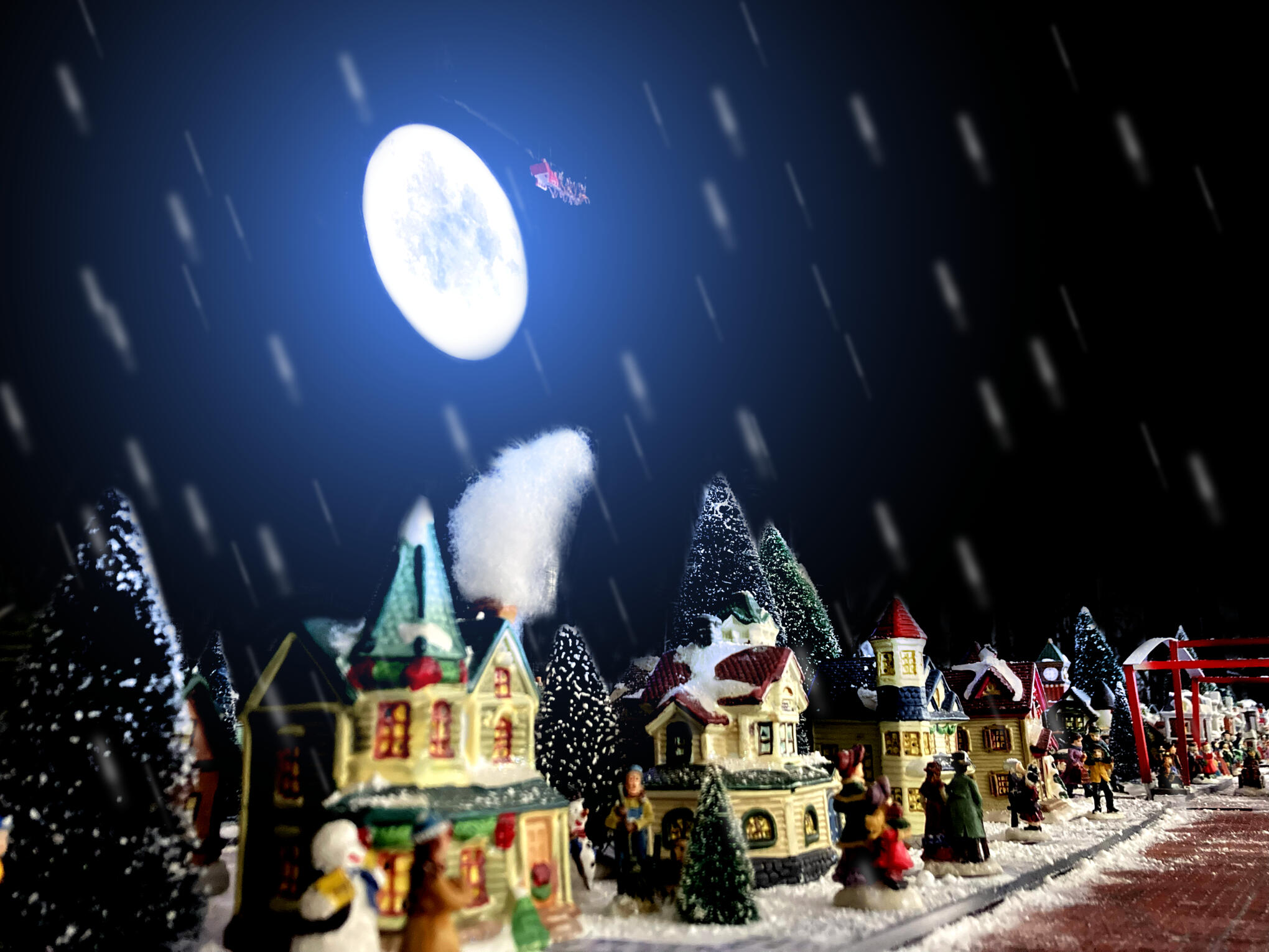 Visitors will discover festive miniature worlds filled with holiday traditions, bustling town squares, glowing storefronts, and